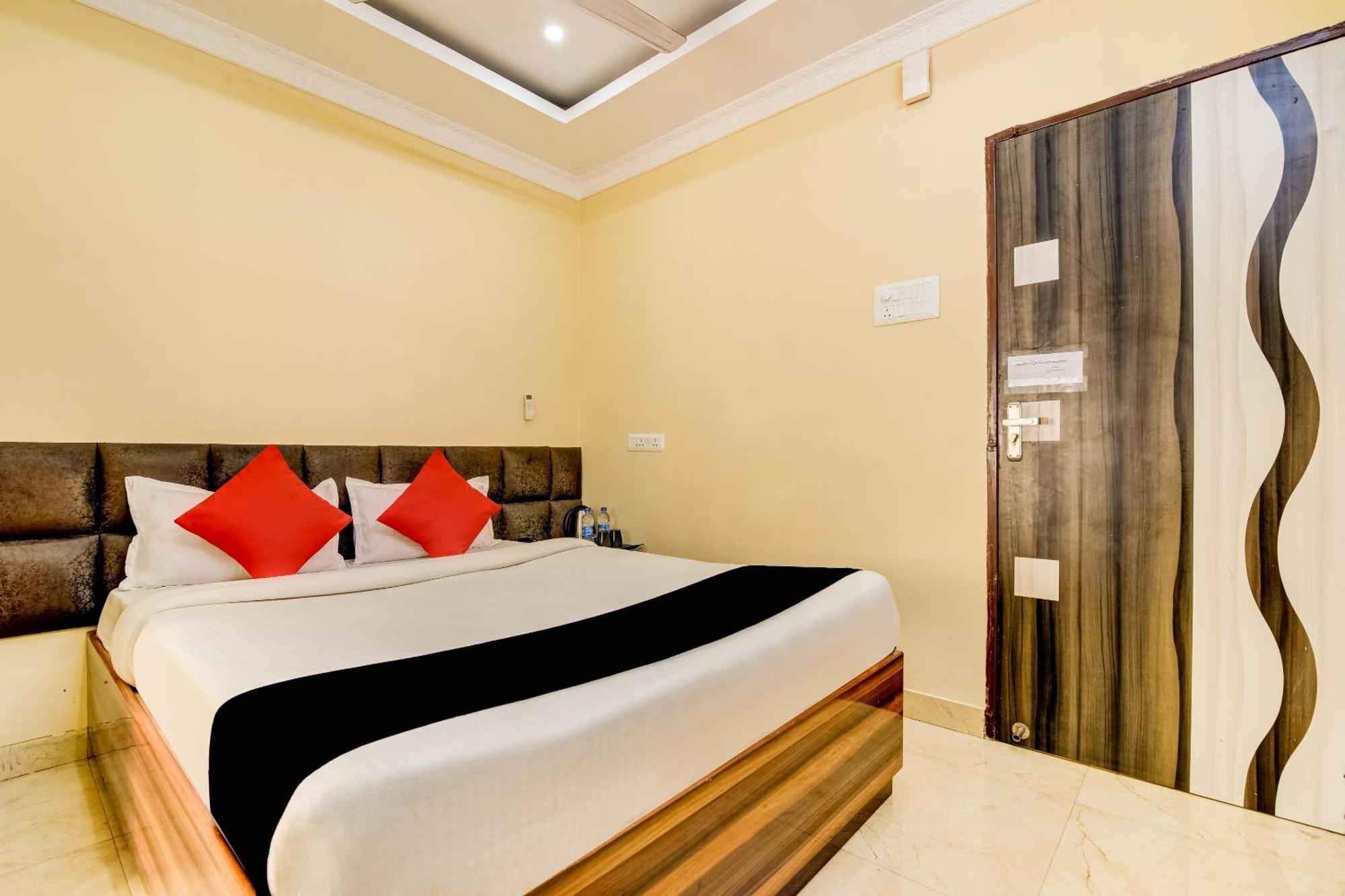 Capital O Good Luck Residency Hotel Dispur Exterior photo