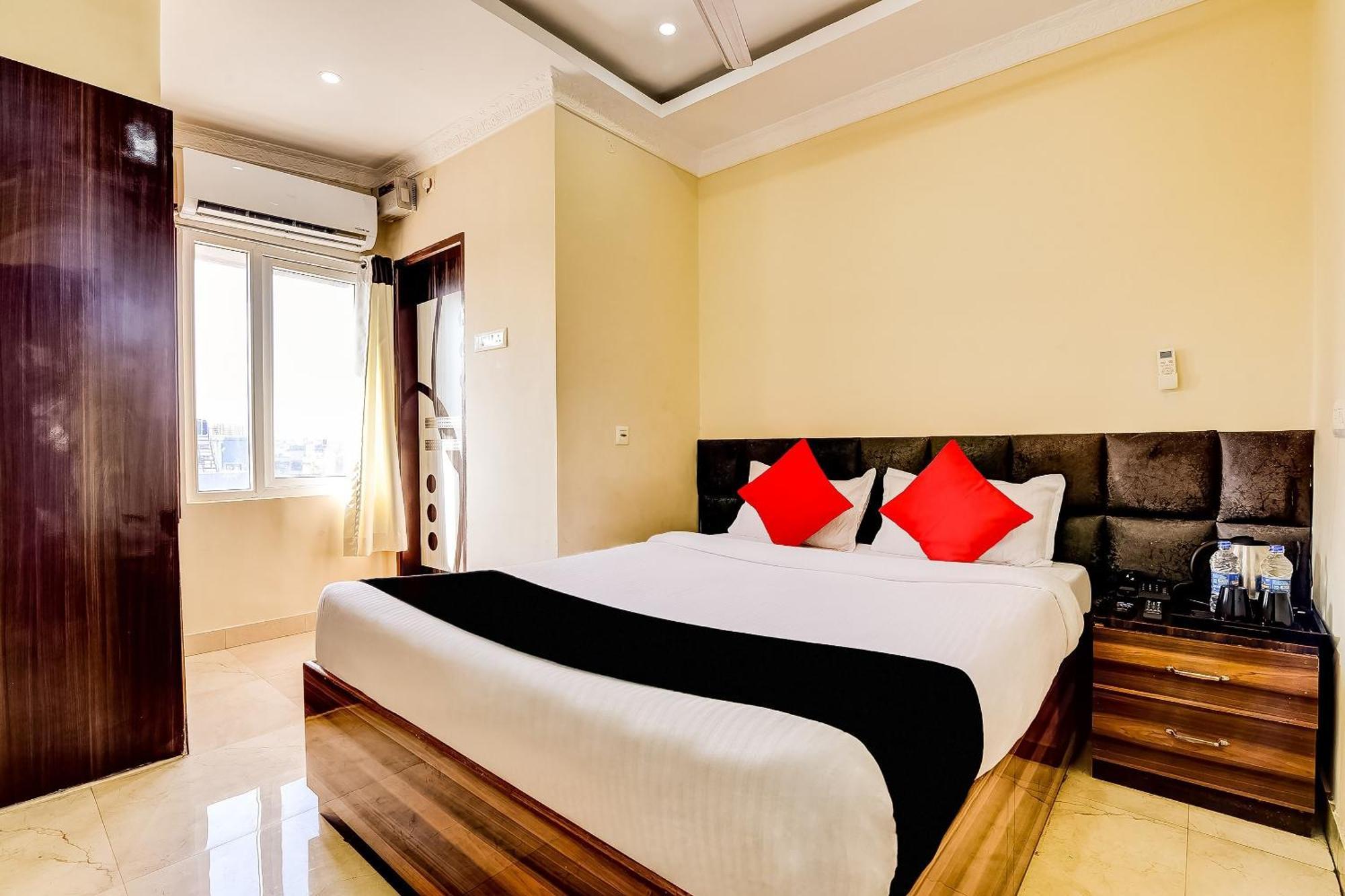 Capital O Good Luck Residency Hotel Dispur Exterior photo