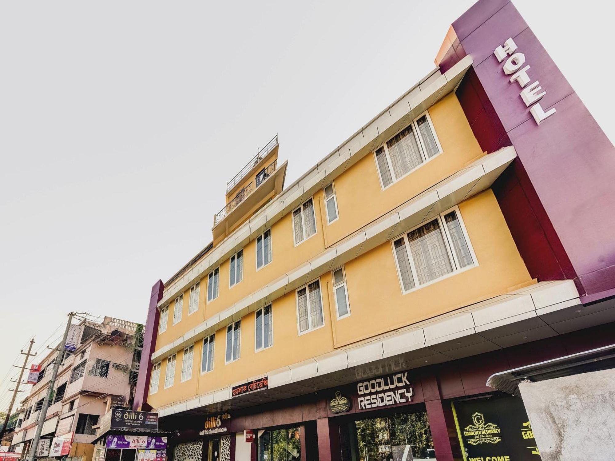 Capital O Good Luck Residency Hotel Dispur Exterior photo