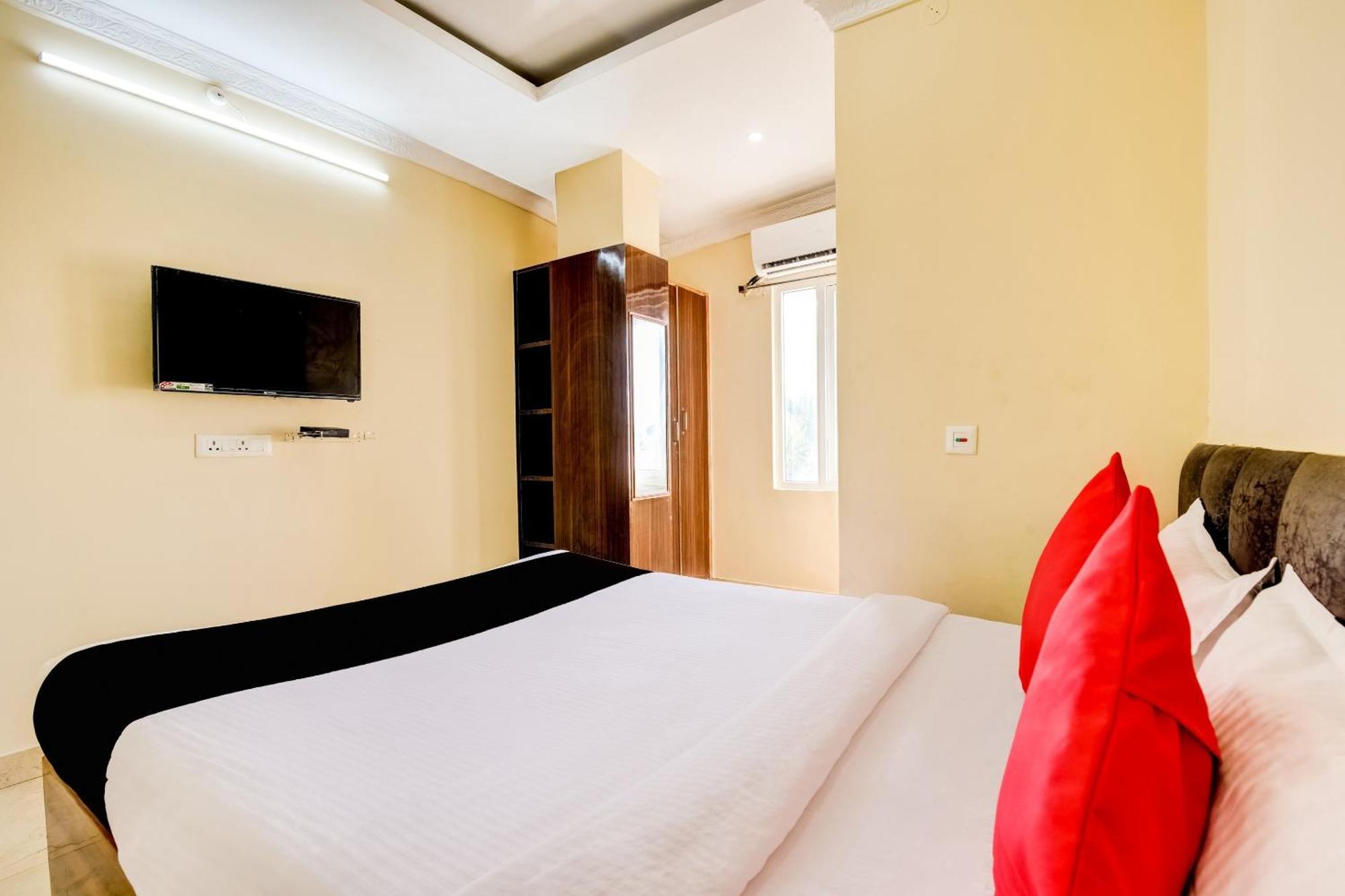 Capital O Good Luck Residency Hotel Dispur Exterior photo
